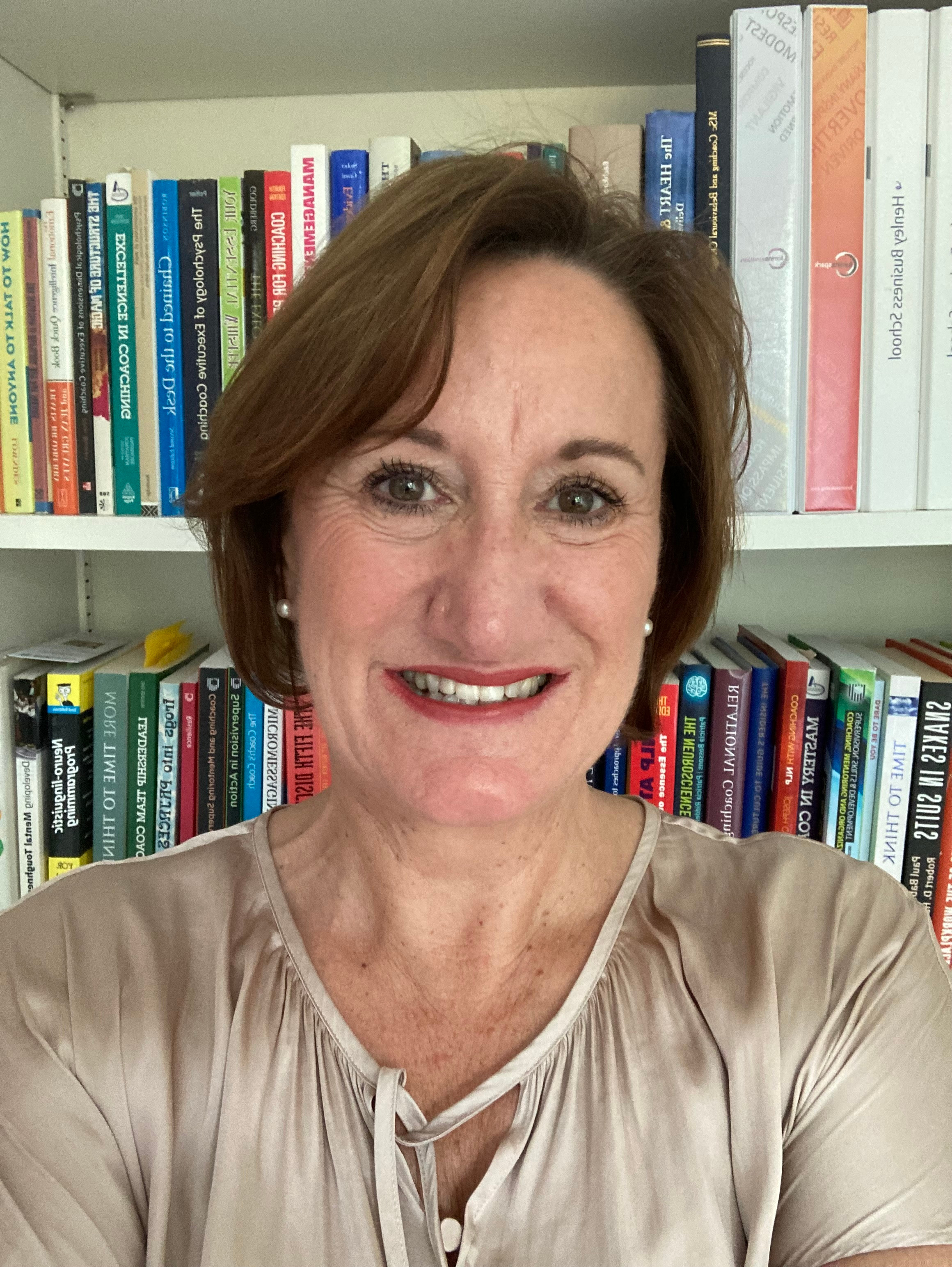 Helen Martin, International Leadership & Management Coach, Executive